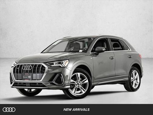 2024 Audi Q3 45 S line Premium