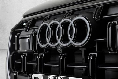 2025 Audi Q7 45 Premium Plus