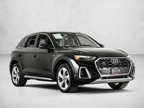 2022 Audi Q5 45 S line Premium Plus