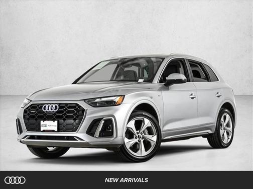 2023 Audi Q5 45 S line Premium Plus
