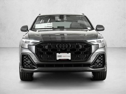 Daytona Gray Pearl 2026 Audi Q8 Premium Plus