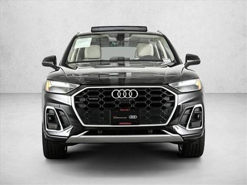 2022 Audi Q5 45 S line Premium Plus