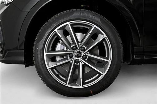 2025 Audi Q3 45 S line Premium
