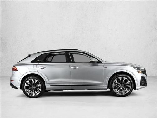 2026 Audi Q8 Premium Plus