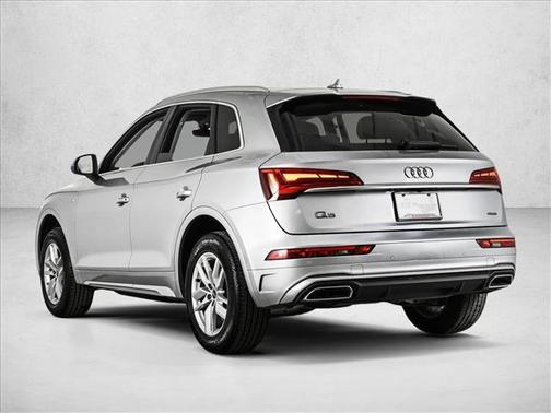 2022 Audi Q5 45 S line quattro Premium