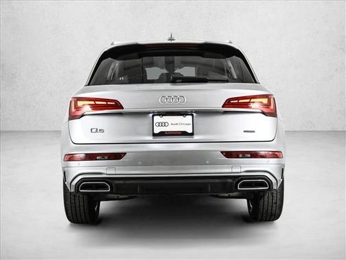 2022 Audi Q5 45 S line quattro Premium