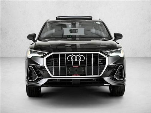 2025 Audi Q3 45 S line Premium