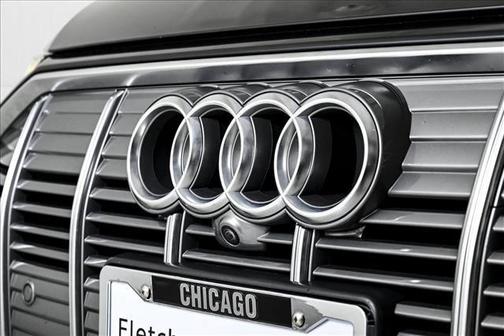 2020 Audi e-tron Premium Plus