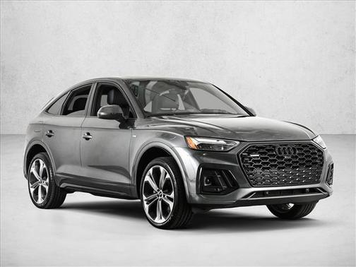 Daytona Gray Pearl Effect 2023 Audi Q5 45 S line Premium Plus