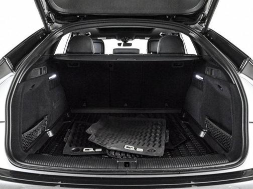 Daytona Gray Pearl Effect 2023 Audi Q5 45 S line Premium Plus