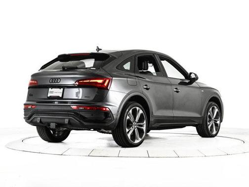 Daytona Gray Pearl Effect 2023 Audi Q5 45 S line Premium Plus