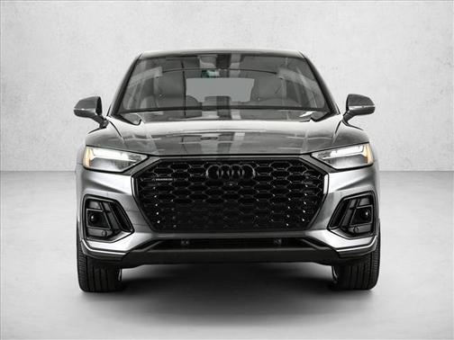 Daytona Gray Pearl Effect 2023 Audi Q5 45 S line Premium Plus