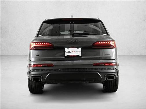Samurai Gray Metallic 2026 Audi Q7 45 Premium