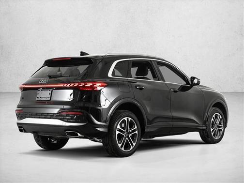 2025 Audi Q5 2.0T quattro Premium