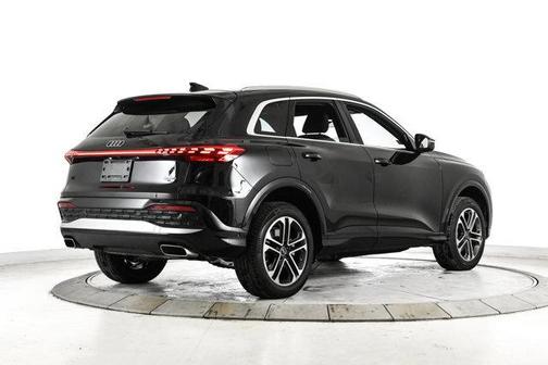 2025 Audi Q5 2.0T quattro Premium