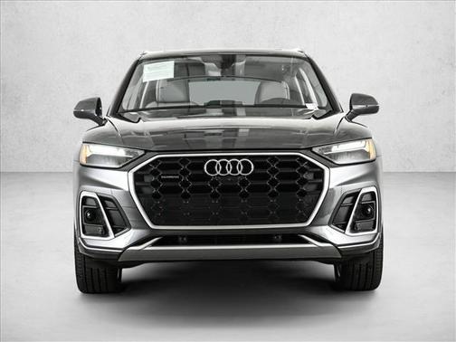 Daytona Gray Pearl Effect 2023 Audi Q5 45 S line Premium Plus