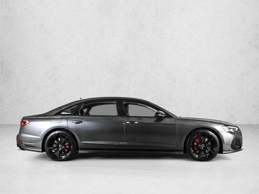 Daytona Gray Pearl Effect 2023 Audi S8 4.0T quattro