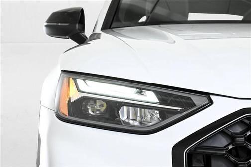 2025 Audi SQ5 3.0T Premium Plus