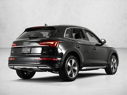 2023 Audi Q5 40 Premium Plus