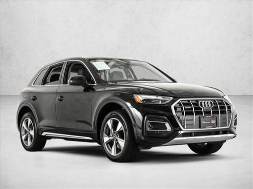 2023 Audi Q5 40 Premium Plus