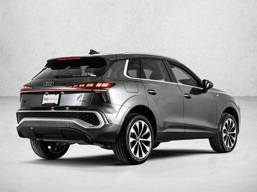 Daytona Gray Pearl 2026 Audi Q3 S line