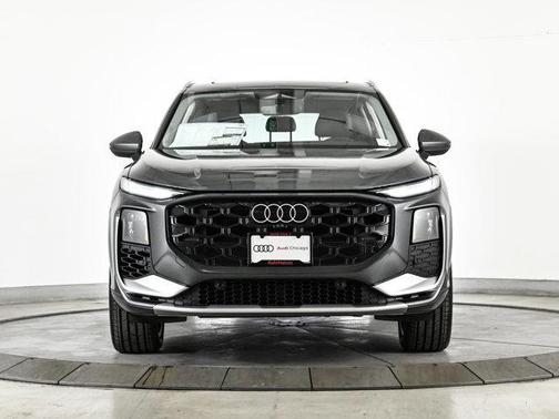 Daytona Gray Pearl 2026 Audi Q3 S line