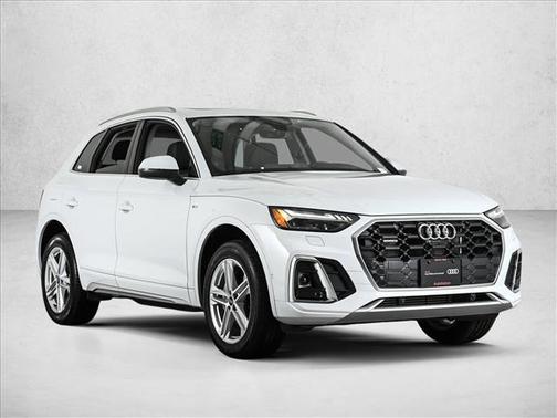 2024 Audi Q5 e 55 S line quattro Premium
