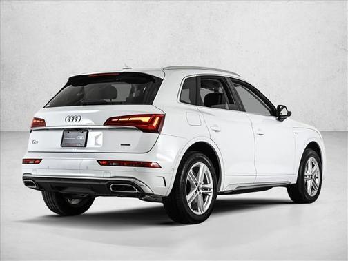 2024 Audi Q5 e 55 S line quattro Premium