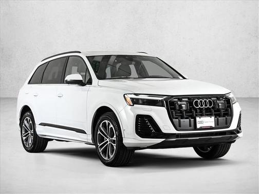 Glacier White Metallic 2026 Audi Q7 45 Premium