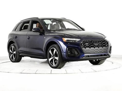 2023 Audi Q5 45 S line Prestige