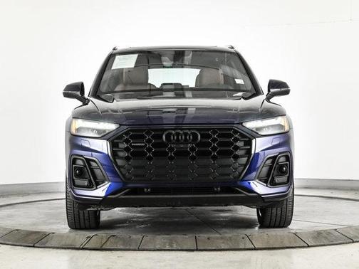 2023 Audi Q5 45 S line Prestige