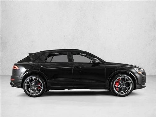 2026 Audi RS Q8 performance