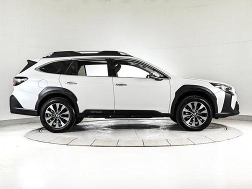 2024 Subaru Outback Touring