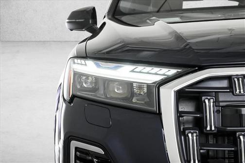 2025 Audi Q7 55 Prestige