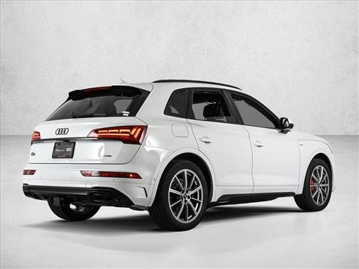 2024 Audi Q5 e 55 S line quattro Premium