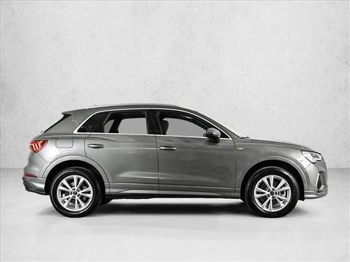 Chronos Gray Metallic 2025 Audi Q3 45 S line Premium