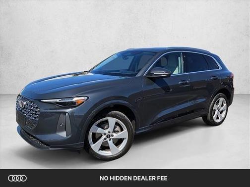 Tambora Gray Metallic 2025 Audi Q5 2.0T quattro Premium