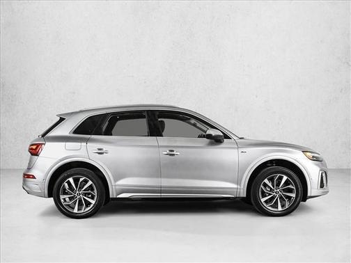 Florett Silver Metallic 2023 Audi Q5 45 S line Prestige