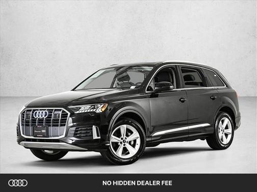 Mythos Black Metallic 2023 Audi Q7 45 Premium Plus