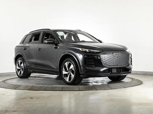 Manhattan Gray Metallic 2025 Audi Q6 e-tron Premium
