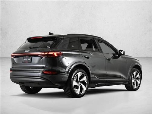 Manhattan Gray Metallic 2025 Audi Q6 e-tron Premium