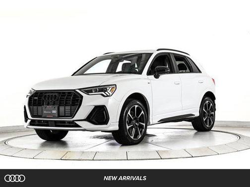 2025 Audi Q3 45 S line Premium