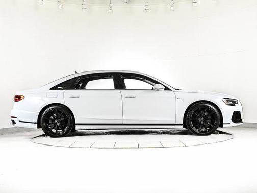2022 Audi A8 L 55