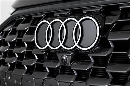2025 Audi Q5 2.0T quattro Premium