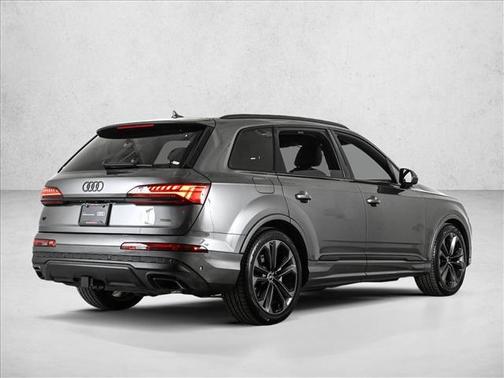 2025 Audi Q7 55 Prestige
