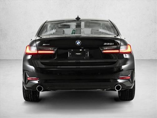 2020 BMW 330 i xDrive