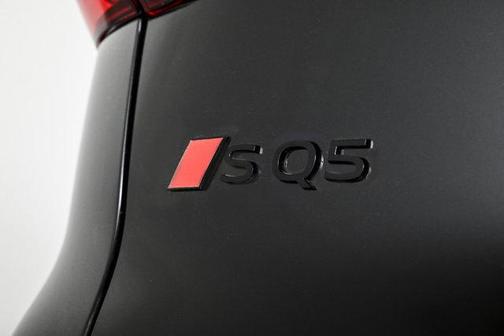 2025 Audi SQ5 3.0T quattro Premium