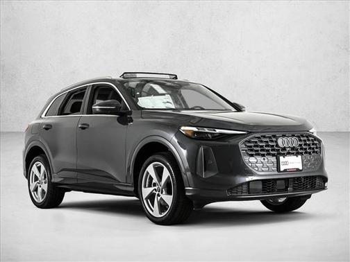 2025 Audi Q5 2.0T quattro Premium