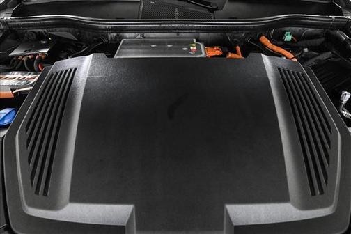 2024 Audi Q8 e-tron Premium