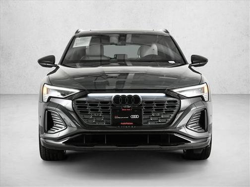 2024 Audi Q8 e-tron Premium